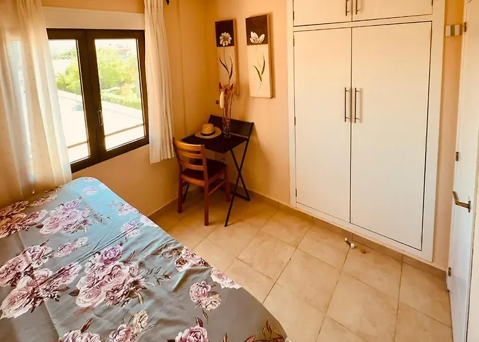 Vista Azul Sea View Close To The شقة